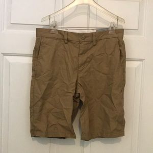 Old Navy men's khaki shorts